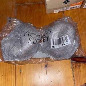 Victoria secret bra